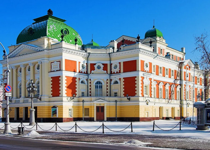 Иркутские театры ждет ремонт и переоснащение