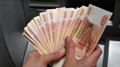 Численность населения Иркутской области с денежными доходами ниже границы бедности сократилось с 16,4% до 11,4%